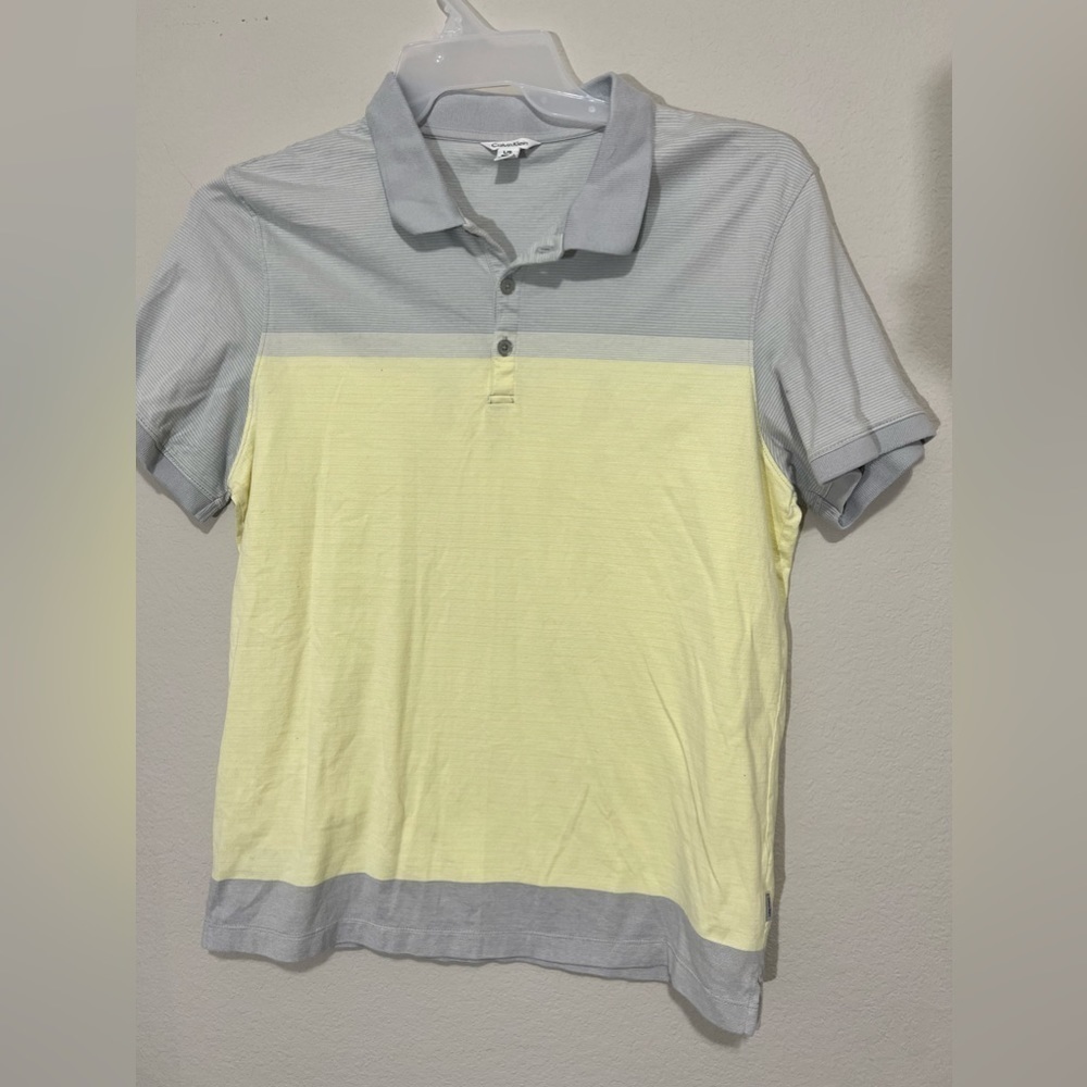 MEN’S Calvin Klein Collared Dress Shirt Easter Yellow Large